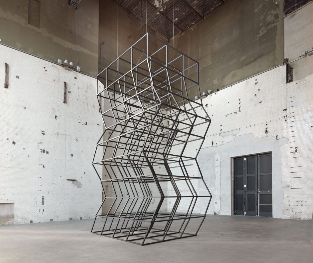 Mona Hatoum – Over under and in between
