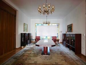 Da un anno a Tirana la villa che fu del dittatore albanese è diventata un centro d’arte