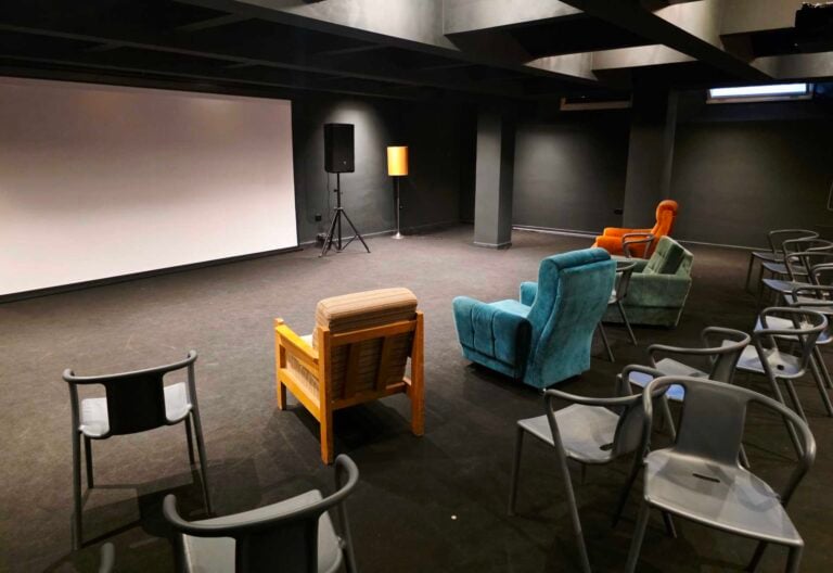 Vila 31 - Art Explora - Tirana, sala cinema