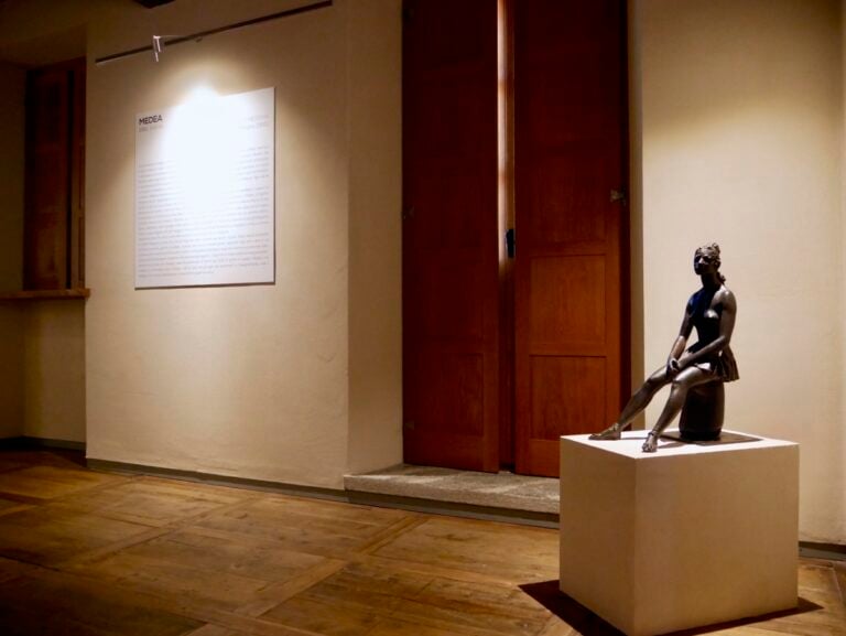 Una famiglia appassionata da 10 anni presenta&nbsp;mostre d&rsquo;arte in un palazzetto medievale a Domodossola&nbsp;