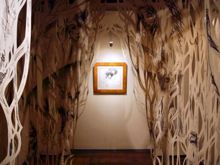 Una famiglia appassionata da 10 anni presenta&nbsp;mostre d&rsquo;arte in un palazzetto medievale a Domodossola&nbsp;