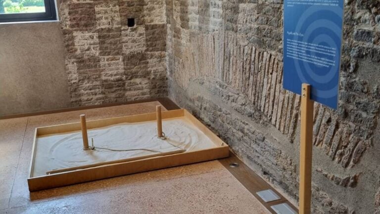 Exhibition view, Agor&agrave; &ndash; Scienza e matematica dal Mediterraneo antico, Casale di Santa Maria Nova, Parco Archeologico dell&rsquo;Appia Antica, Roma.