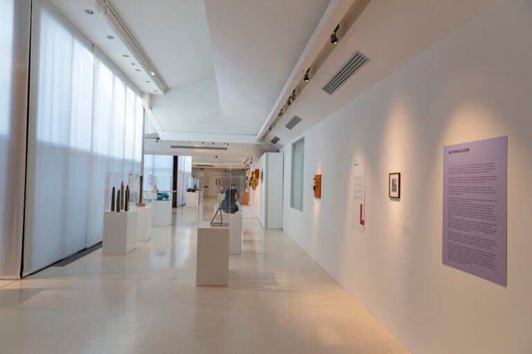 Nella Galleria Marta di Faenza apre l&rsquo;archivio dell&rsquo;artista radicale Alfonso Leoni