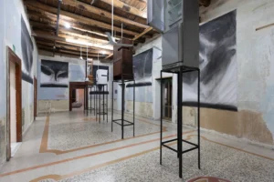 I paesaggi della mente nelle opere di H.H. Lim da Casa Morra a Napoli