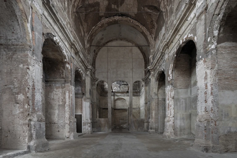 Driant Zeneli – Falling