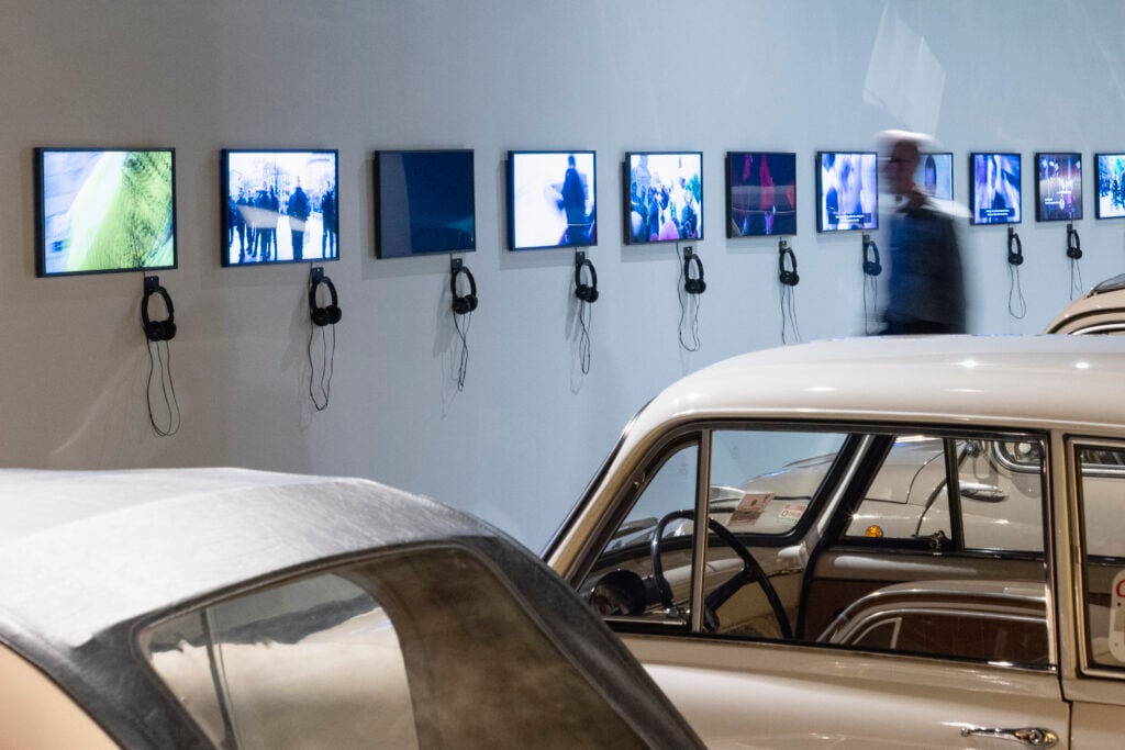 Democracies di Artur Zmijewski per Convergenze al MAUTO di Torino