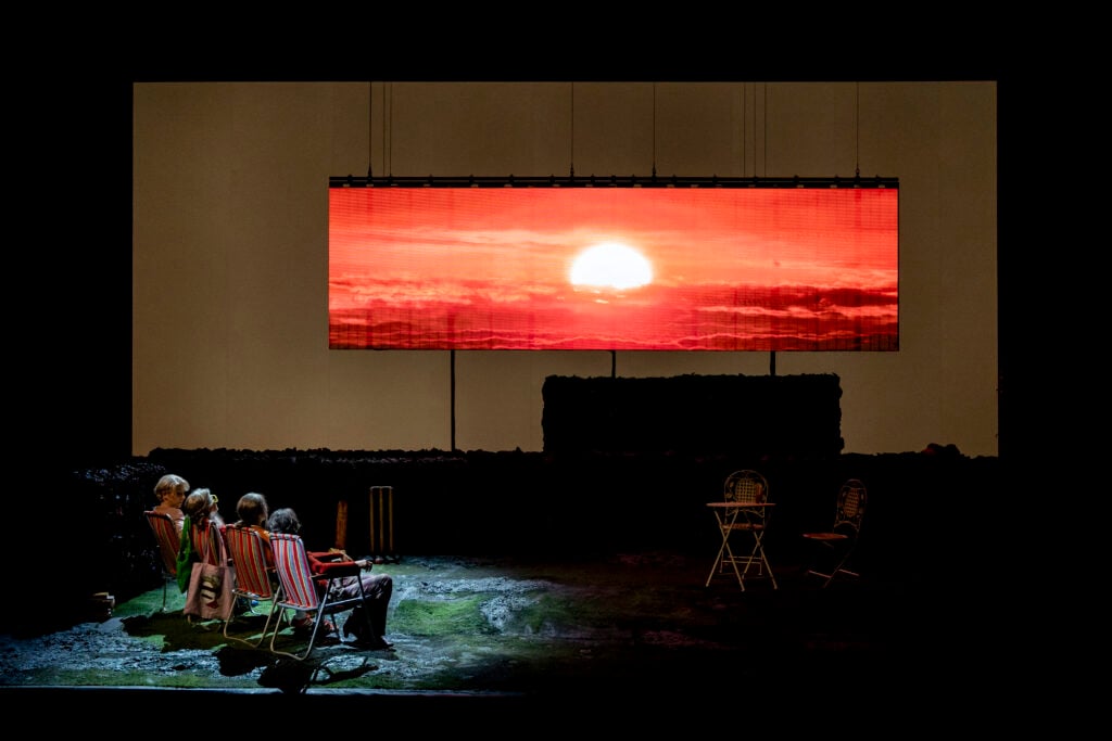 Escaped alone. Ph: Masiar Pasquali