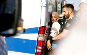 A Berlino una fotografa italiana documenta e ribalta la narrativa criminalizzante dei media  