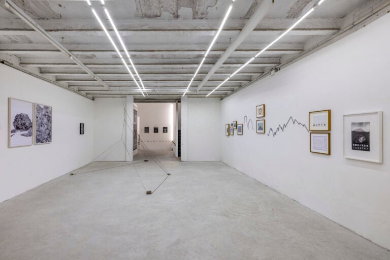 La mostra Boulder da Galleria Michela Rizzo alla Giudecca