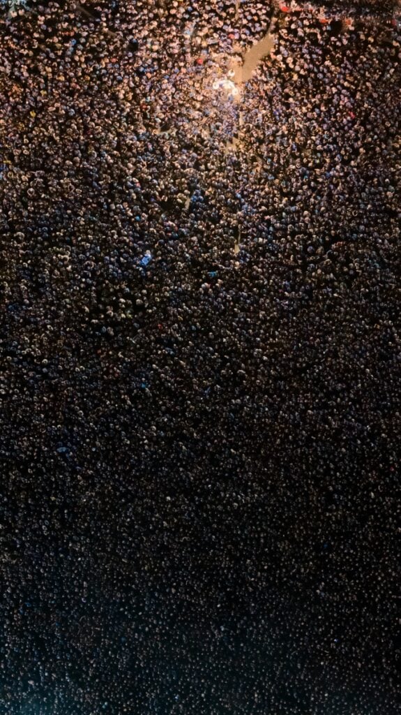 Jacopo Di Cera – Sospesi: Italia verticale