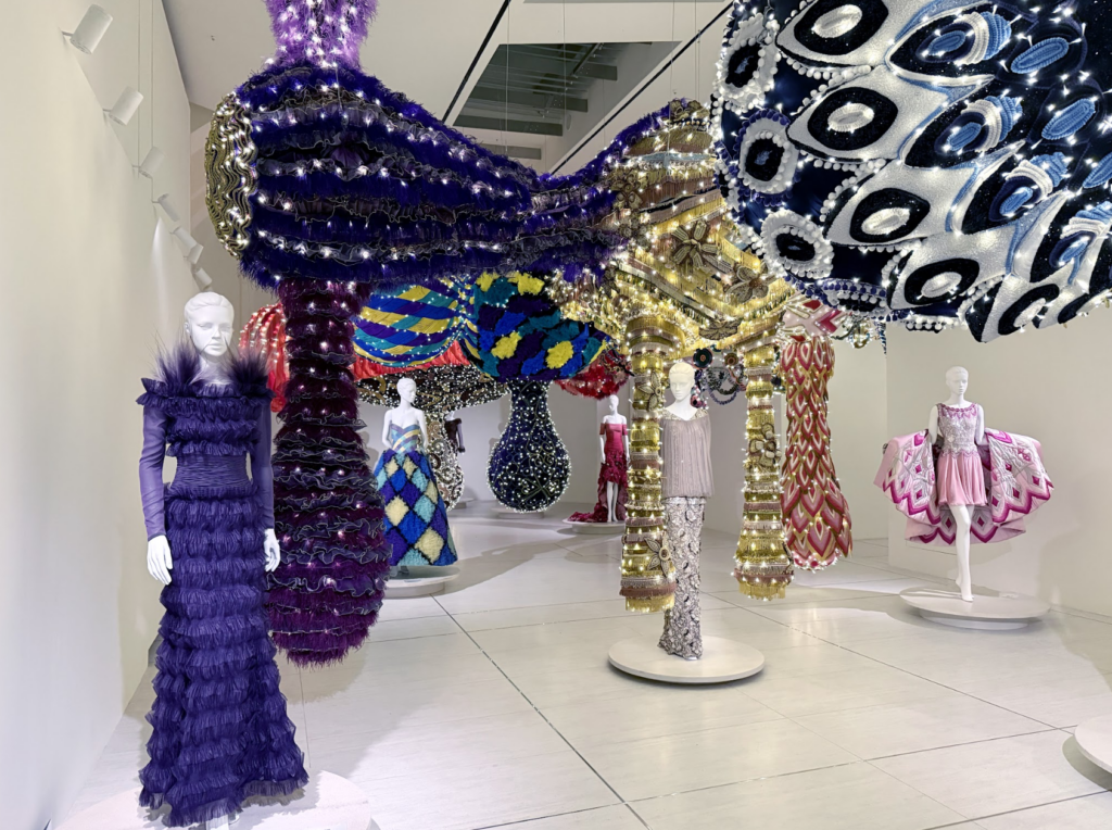 Venus – Valentino Garavani through the eyes of Joana Vasconcelos