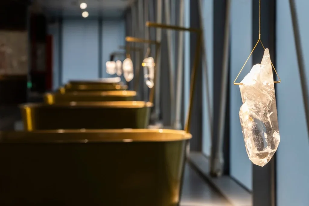 Alle Gallerie dell'Accademia di Venezia arriva la grande mostra di Marina Abramović