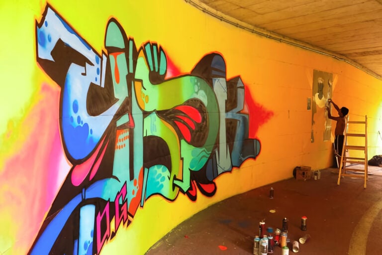 Writer e street artist al lavoro nel sottopasso di Via Canestrini, a Trento, 2020