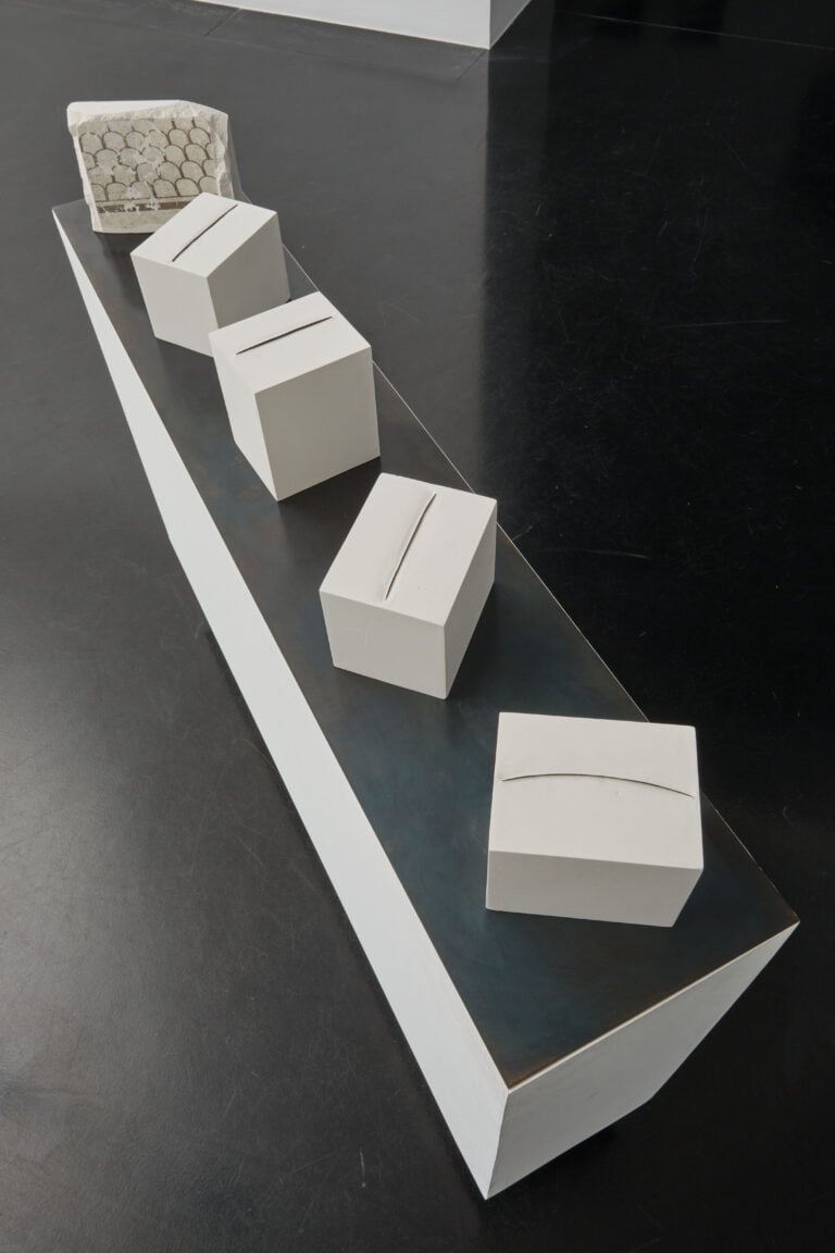 Rhinoceros x Bigaignon, Nello Spazio 3-3, Installation view, &copy;Simon d&rsquo;Exea