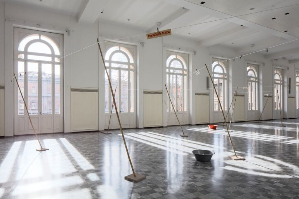 Francisco Tropa, Miss America, Palazzo de' Toschi, Bologna. Ph: Carlo Favero