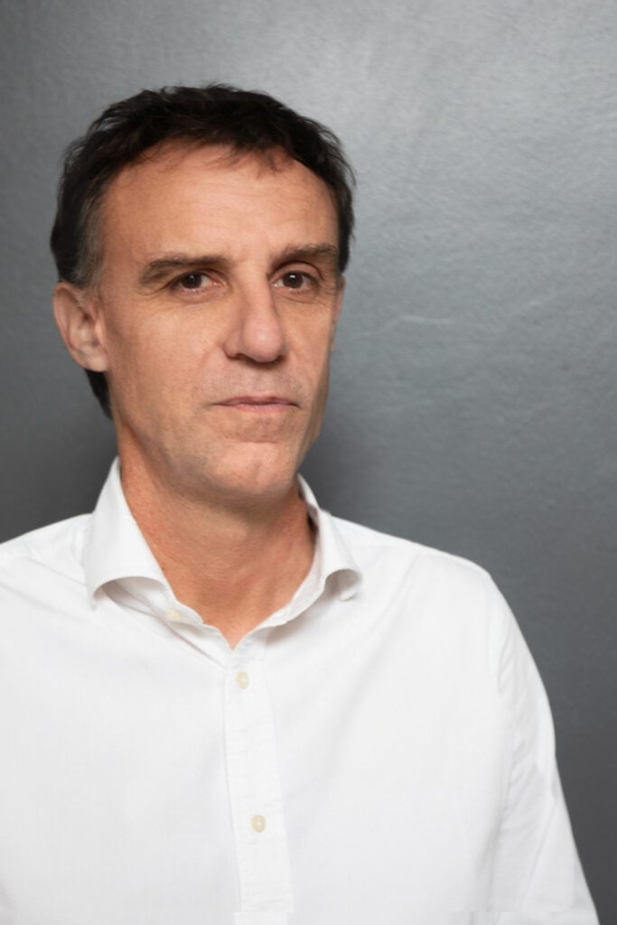 Un ritratto dell’architetto Giacomo De Amicis. Photo Alberto Strada. Courtesy De Amicis Architetti Studio