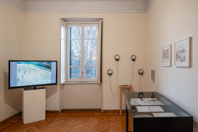 Installation view, NEVEr alone, Casa Testori, 2025. Crediti fotografici: Flavio Pescatori