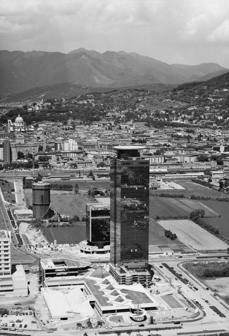 Bruno Fedrigolli, Crystal Palace, Brescia, 1992. Courtesy Eredi Fedrigolli Immagine tratta dal libro &ldquo;Brescia architettura &rsquo;900&rdquo; (Grafo, Brescia 2008)