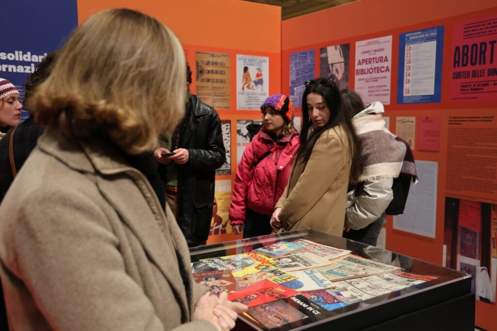 A misura d'uomo. Nella Bologna di Renato Zangheri, installation view, Salaborsa, Bologna, 2026