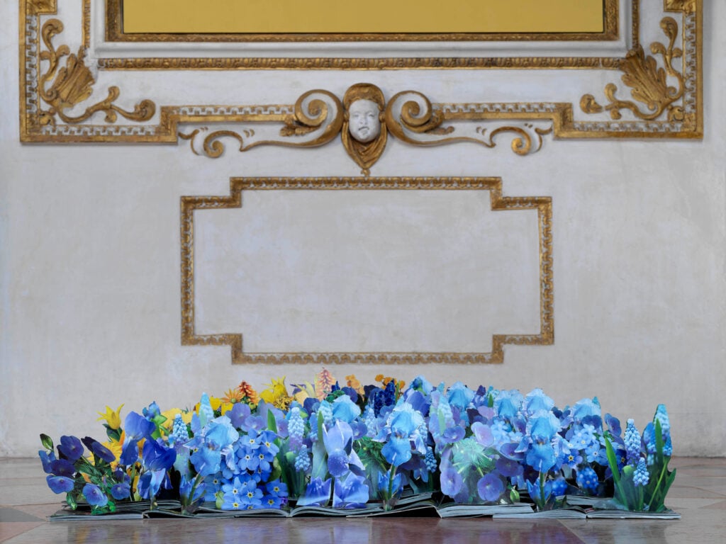 Andrea Mastrovito, Sette Stanze, Marca Corona per l’Arte, 2025, installation view, Palazzo Ducale di Sassuolo. Photo Dario Lasagni