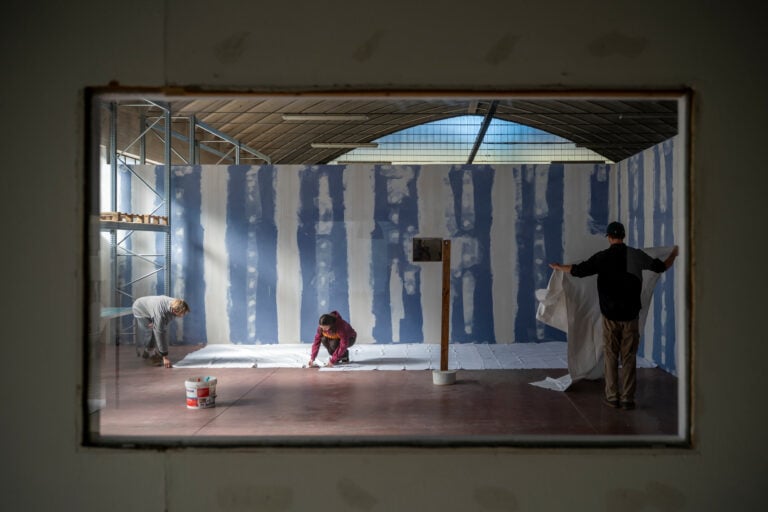 Condividere il bianco. Finestra. Ph: Lumaphoto, 2025