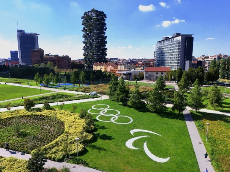 Negli eventi alla Biblioteca degli Alberi durante le Olimpiadi invernali a Milano cultura e sportività sono una cosa sola