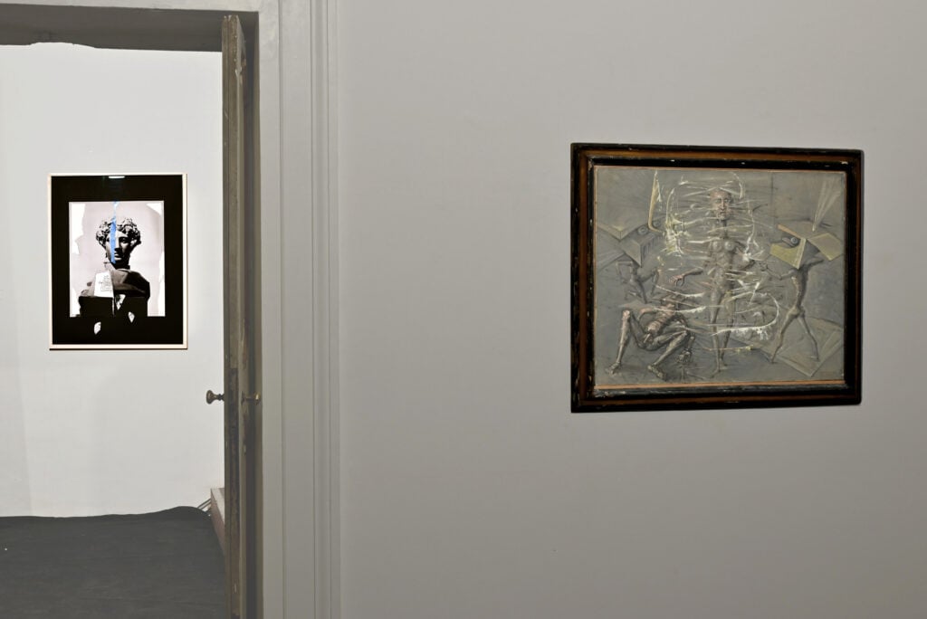 I quadri ci guardano? Installation view, Galleria L'Attico, Roma, 2026