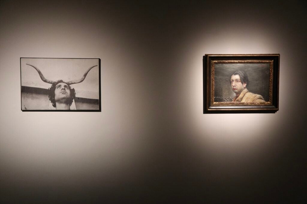 I quadri ci guardano? Installation view, Galleria L'Attico, Roma, 2026