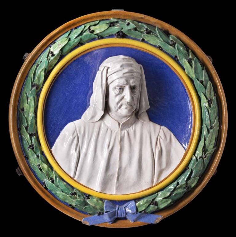 Manifattura Ginori e Raffaello Pagliaccetti, Tondo con rilievo raffigurante Luca della Robbia, 1873-1900, maiolica, Sesto Fiorentino, Museo Ginori