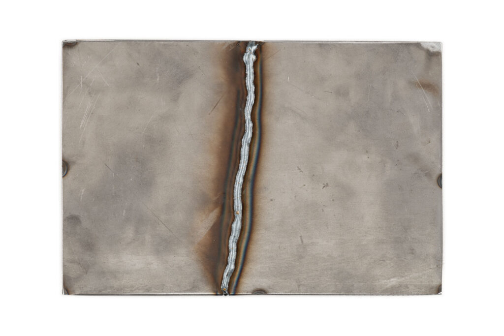 Matisse Mesnil – Sutura