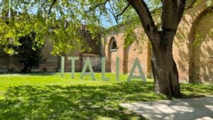 Zero italiani in Biennale? Se l’Italia non c’è nelle grandi mostre, la colpa è solo dell’Italia