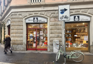 Posti magici di Milano. La storica Libreria dello Spettacolo