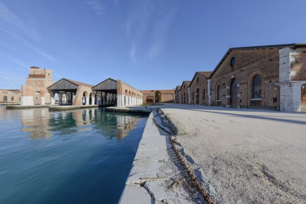 Si cerca un direttore per il Padiglione Italia alla prossima Biennale di Architettura di Venezia del 2027. Ecco il bando