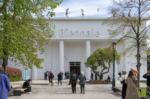 “È giunto il tempo di ascoltare le tonalità minori”. Ecco come sarà la Biennale Arte di Venezia 2026