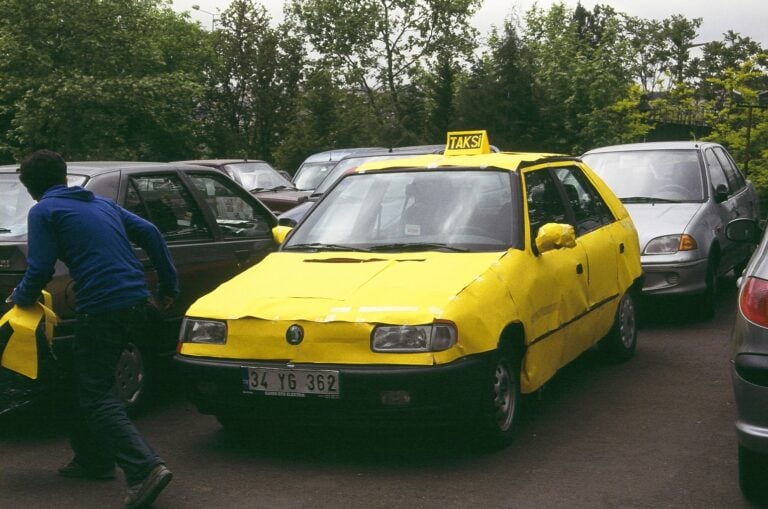 Ahmet Ogut, Somebody Else's Car, 2005. Courtesy the artist