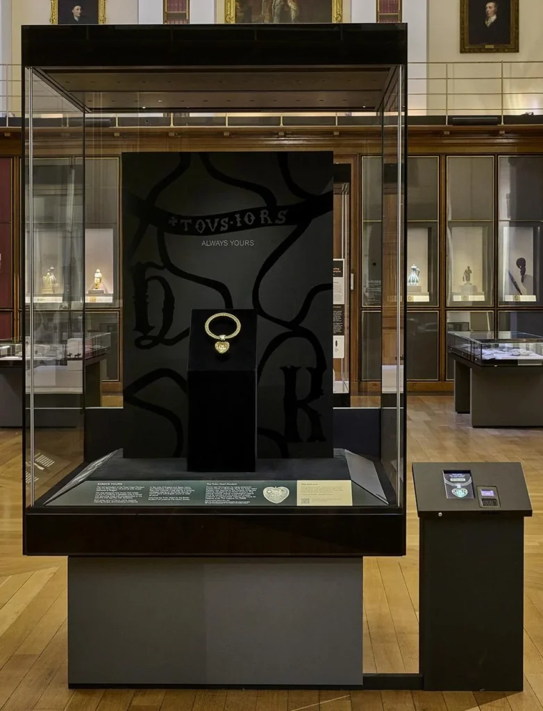 The Tudor Heart Pendant on display in Room 2- Collecting the world