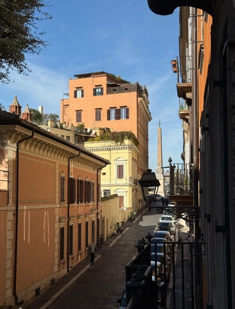 La nuova sede della Societ&agrave; delle Api in Via Gregoriana a Roma