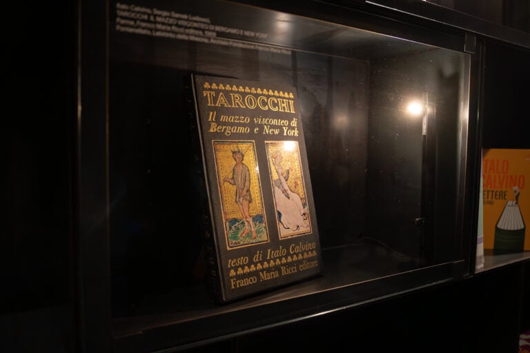 Tarocchi. Le origini, le carte, la fortuna. Installation view, Accademia Carrara, 2026. Ph: Antonio Cadei