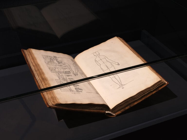 Beauty and ugliness, Bozar Brussels. Photo We Document Art