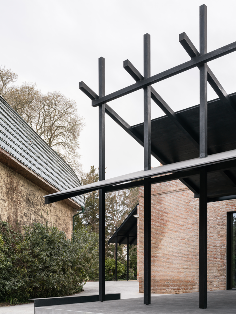 La loggia del Padiglione centrale riqualificato dal Ministero della Cultura con PNC al PNRR. Photo Marco Cappelletti. Marco Cappelletti Studio, Courtesy La Biennale di Venezia-MiC