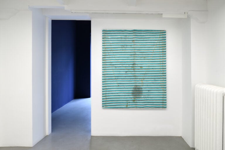 Andreas Zampella, Il cielo sopra Milano, installation view at Galleria Poggiali, Milano, 2026. Photo by Michele Sereni, Pesaro. Courtesy of the artist and Galleria Poggiali Milano