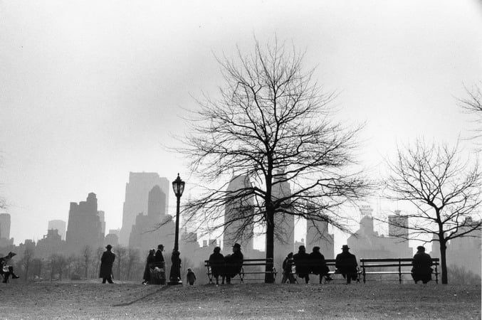 Ruth Orkin, Silhouette, New York City, 1955