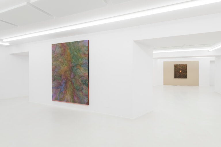 Vincenzo Schillaci, MOVIMENTO (perpetuo), 2025 veduta della mostra, Fondazione La Rocca, Pescara. Courtesy Fondazione La Rocca / Galerie Rolando Anselmi, Photo by Sebastiano Luciano