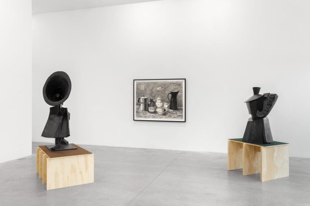 Seven Kitchen Objects, carboncino, 2025. Installation view. Photo Sebastiano Pellion di Persano Courtesy the Artist and Lia Rumma Gallery, Milano/Napoli