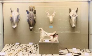 A Bologna il Museo Civico Medievale ospita opere contemporanee per parlare di ‘ornamento’ 