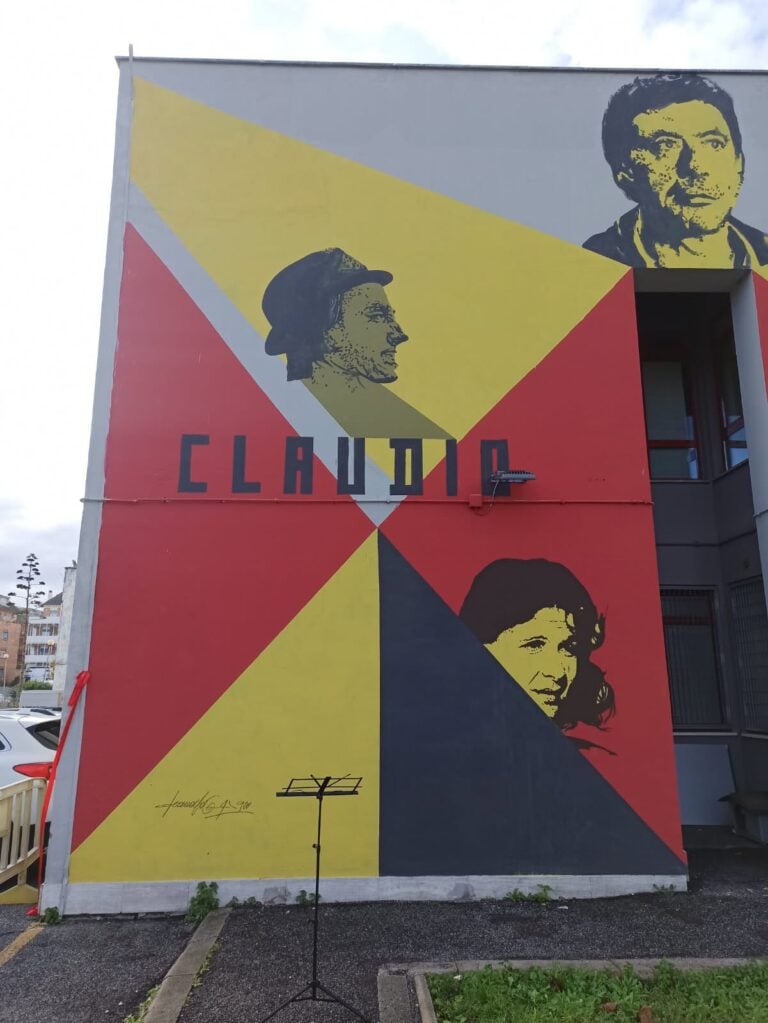 Leonardo Crudi, Claudio Caligari, 2025, colori al quarzo su muro, 8 x 12 m, Ostia