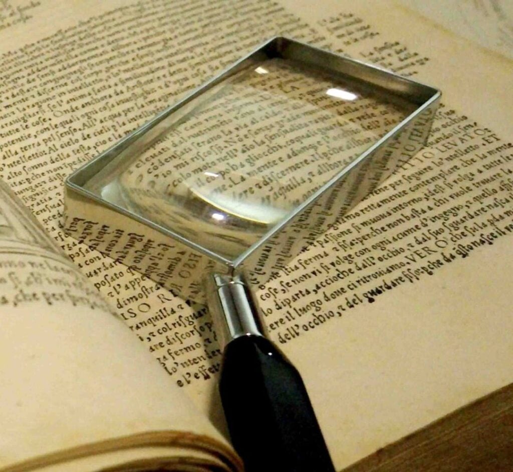 Guida ai festival culturali in Italia di fine marzo 2026: Flashback Habitat/ Scarecrow, VeneziaPiano, Grandi eventi epocali