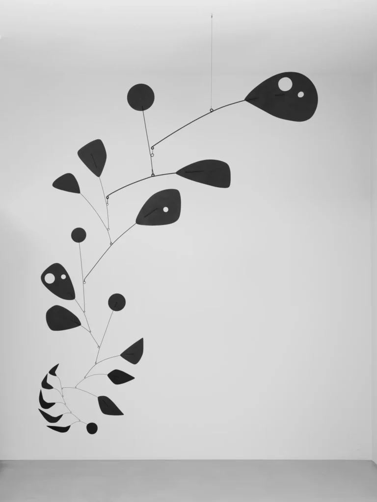 Alexander Calder, Black Widow, 1948. &copy; 2025 Calder Foundation, New York _ ADAGP, Paris. Courtesy of Fondation Louis Vuitton.