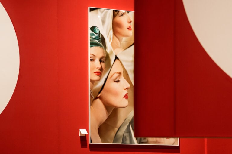 Allestimento Foto di Andrea Avezz&ugrave;