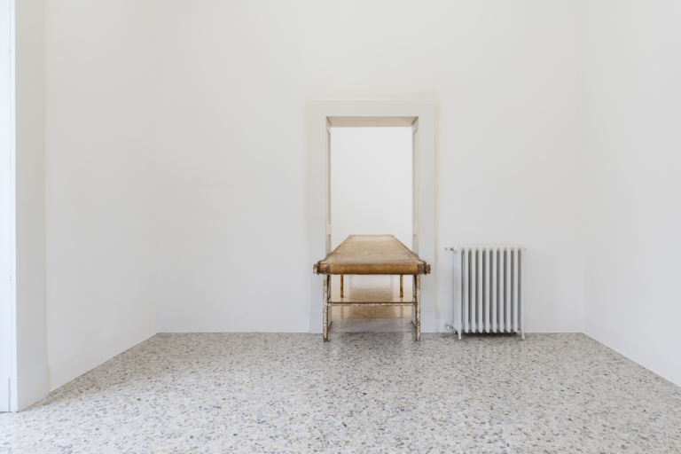 Autoreduction, Dora Budor with Michèle Graf and Selina Grüter, Niloufar Emamifar, Noah Barker, and Ser Serpas 2021, installation view